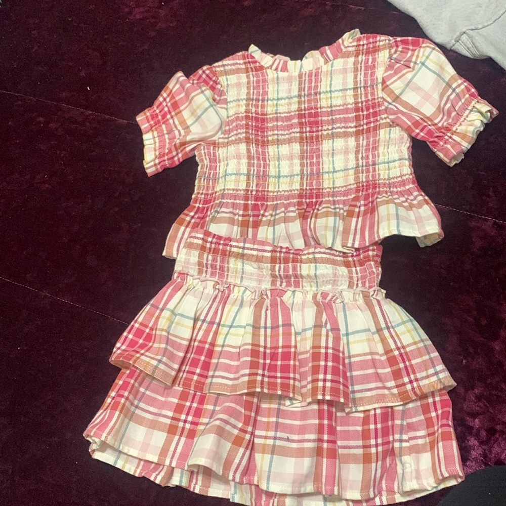 Shirt and skirt set